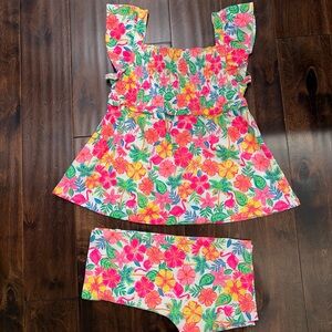 Tommy Bahama Colorful Floral Set